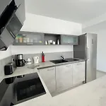 Feriehus Maison Familiale Recente Avec Jardin, Et Commerces A Pied, 6 Couchages, Wifi, Parking Privatif - Fr-1-231-297 *