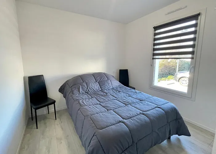 Maison Familiale Récente Avec Jardin, Et Commerces à Pied, 6 Couchages, Wifi, Parking Privatif - Fr-1-231-297 * Brem-sur-Mer