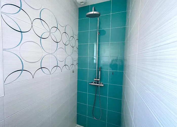 Maison Familiale Récente Avec Jardin, Et Commerces à Pied, 6 Couchages, Wifi, Parking Privatif - Fr-1-231-297 Hébergement de vacances