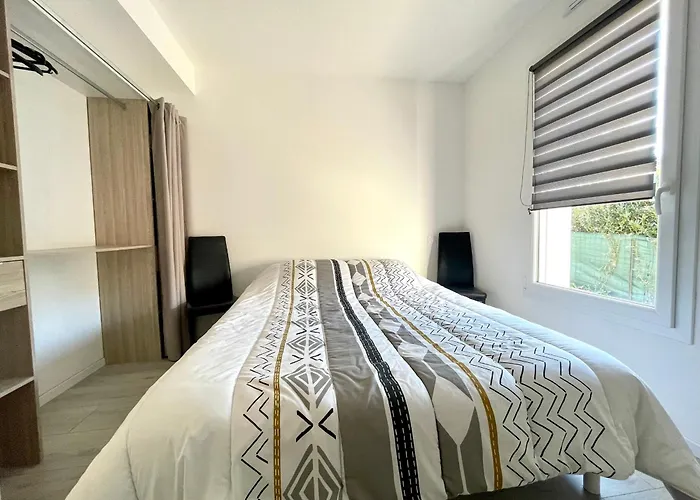 Maison Familiale Récente Avec Jardin, Et Commerces à Pied, 6 Couchages, Wifi, Parking Privatif - Fr-1-231-297 Hébergement de vacances