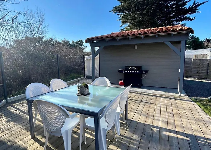 Hébergement de vacances Maison Familiale Récente Avec Jardin, Et Commerces à Pied, 6 Couchages, Wifi, Parking Privatif - Fr-1-231-297 Brem-sur-Mer